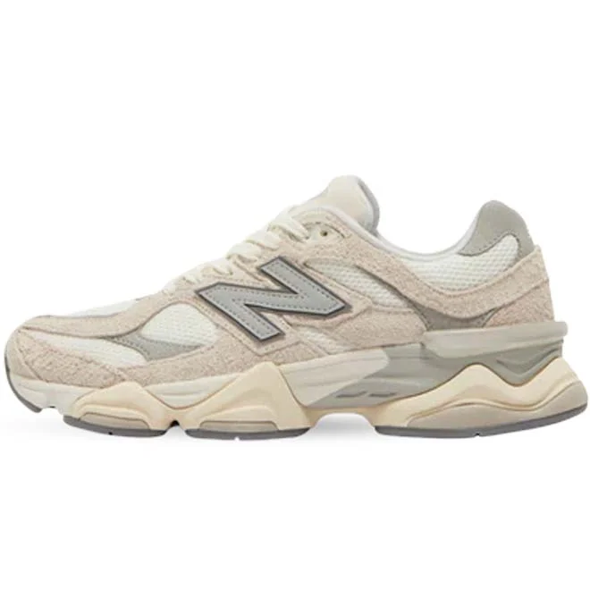 New Balance 9060 Moonbeam Sea Salt