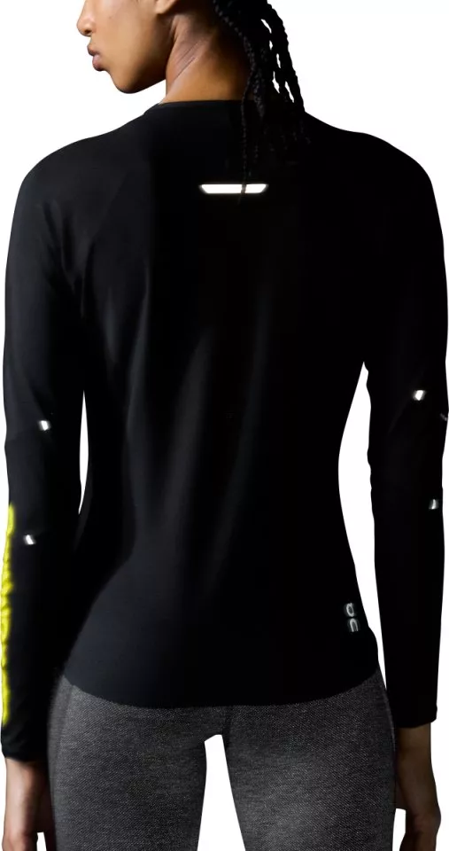 TSHIRT MET LANGE MOUWEN ON RUNNING PERFORMANCE LONGT LUMOS