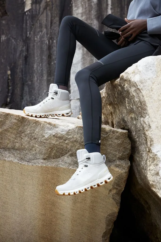 Wandelschoen On Running Women Cloudrock Edge Raw Undyed